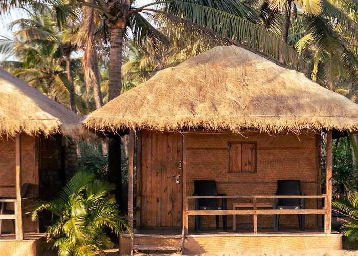 Blue Corner Beach Huts & Restaurant